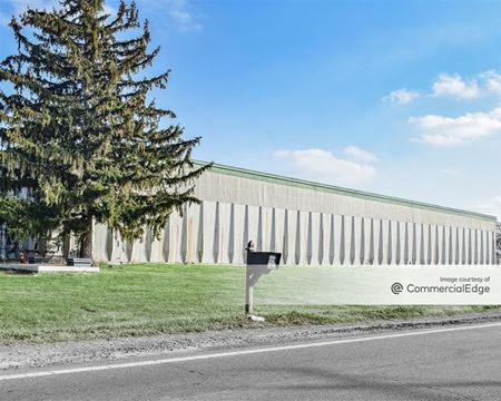 Industrial space for Rent at 3300 Lockbourne Road in Columbus