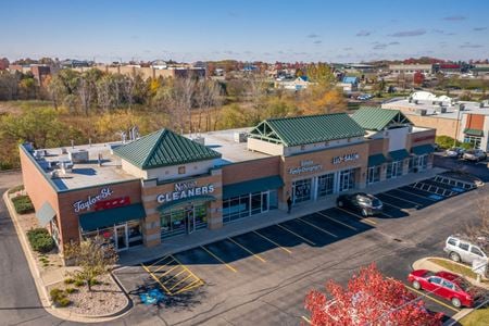 Retail space for Rent at 7000-7014 Huntley Road in Carpentersville