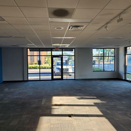 Retail space for Rent at 4409 N High St in Columbus