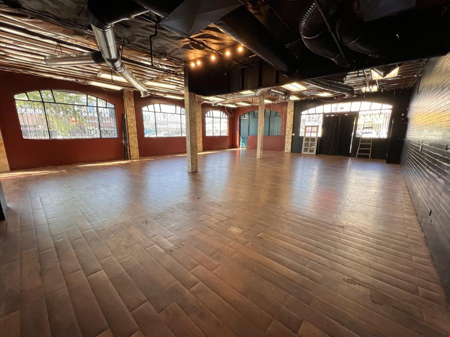 1100 N Western Ave