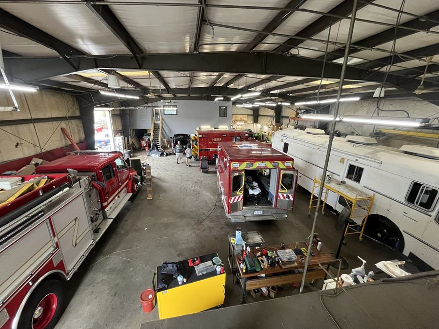 5732 Commercial Dr, Burlington, KY 41005