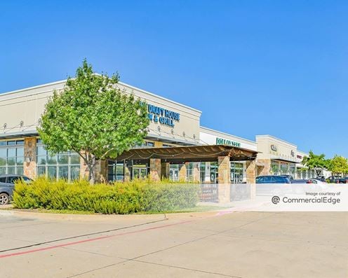Little Elm Towne Crossing