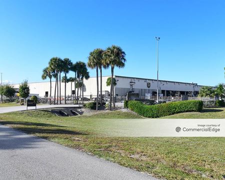 Photo of commercial space at 2001 Avenue P in Riviera Beach