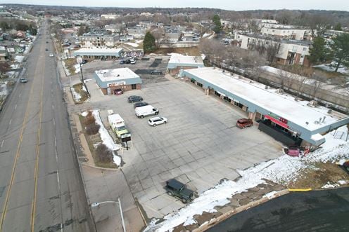 Emporium Plaza