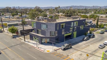 Mixed Use space for Rent at 5135 W Adams Blvd in Los Angeles