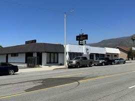 4352 & 4360 N Sierra Way