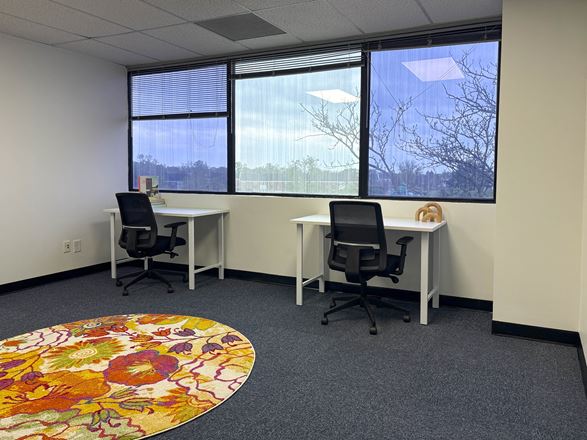 Regus - West Des Moines - One Corporate Place