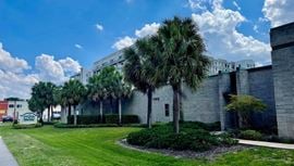 Lake Ivanhoe Plaza