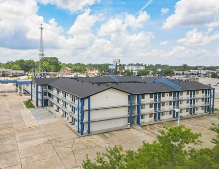 Photo of commercial space at 9901 Gwenadele Ave in Baton Rouge