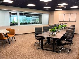 Lucid Private Offices - Camelback Biltmore
