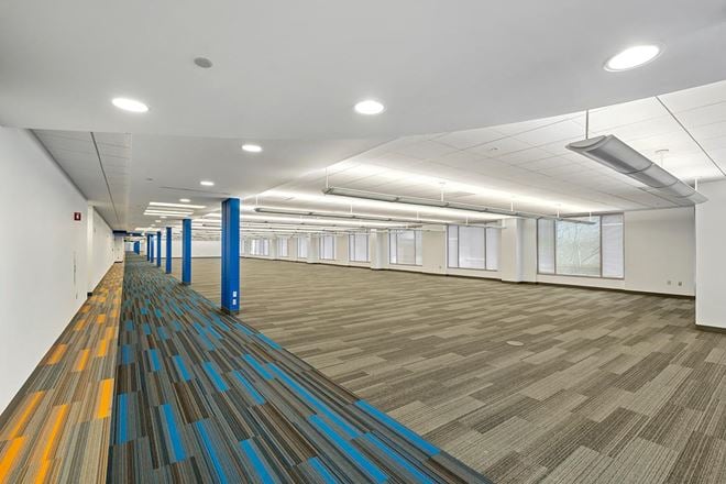 4200 Wildwood Parkway (R025)