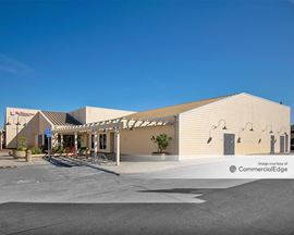 Edgewater Place Shopping Center