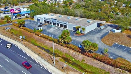 Retail space for Rent at 1750 N Tamiami Trl in North Fort Myers