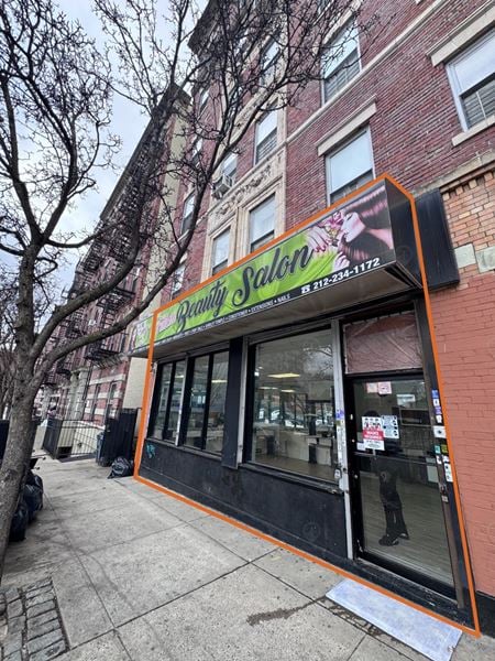 Retail space for Rent at 67 Macombs Pl in New York