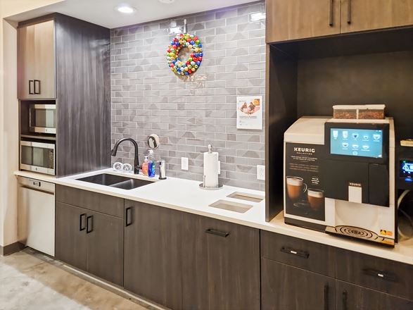 Spaces - Creve Coeur - Olive Blvd