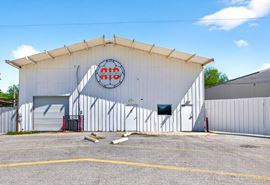 703 Buschong St, Houston, TX 77060