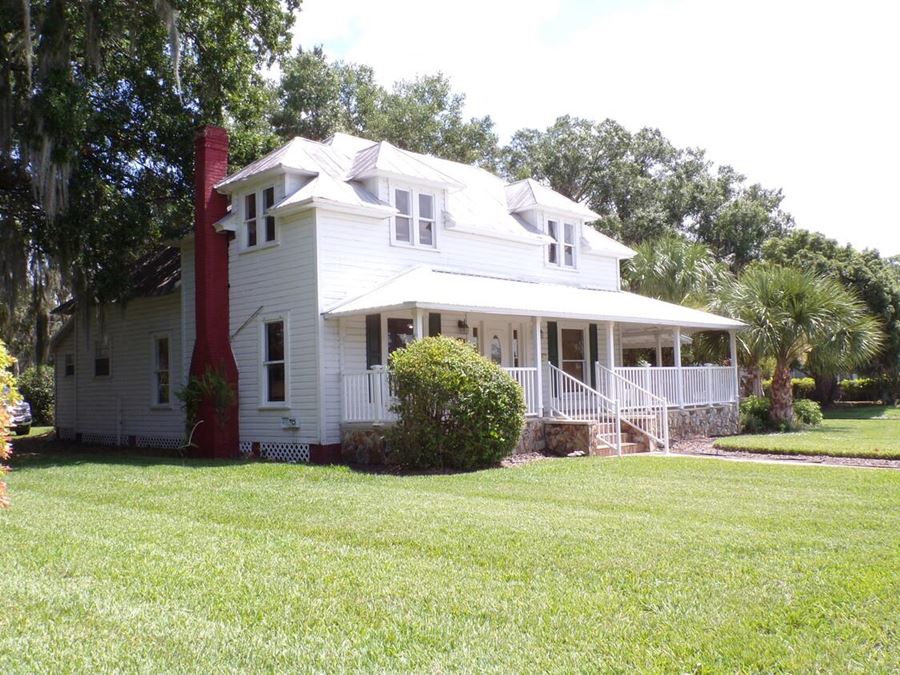 Old Florida Look Office Bldg 502 W Main St, Wauchula, FL Office Space