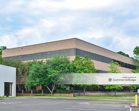 Ridgeway Center - 965 Ridge Lake Blvd