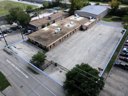 Retail space for Rent at 1511 West 34th Street in Houston
