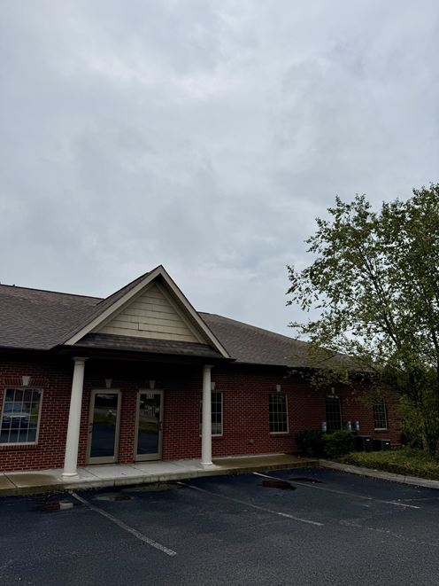 430 Montbrook Ln