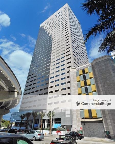 Office space for Rent at 201 S Biscayne Blvd in Miami