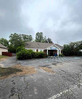 1721 Highway 51 S