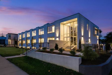 Office space for Rent at 125 Chenoweth Ln in Louisville