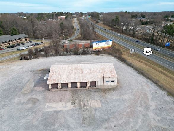 312 Pineview Dr