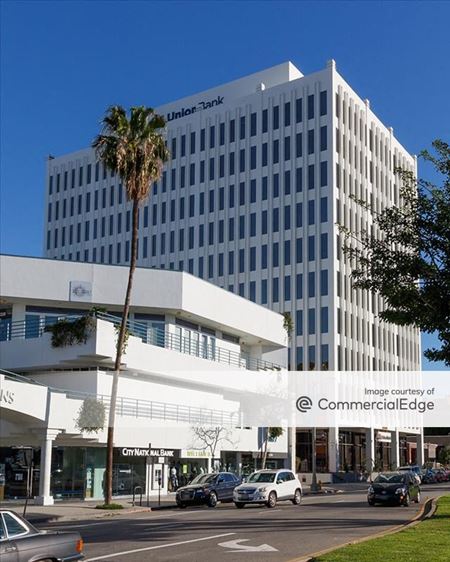 Photo of commercial space at 11661 San Vicente Blvd in Los Angeles