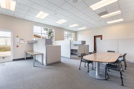 First Class Warehouse & Office Near Highway 101