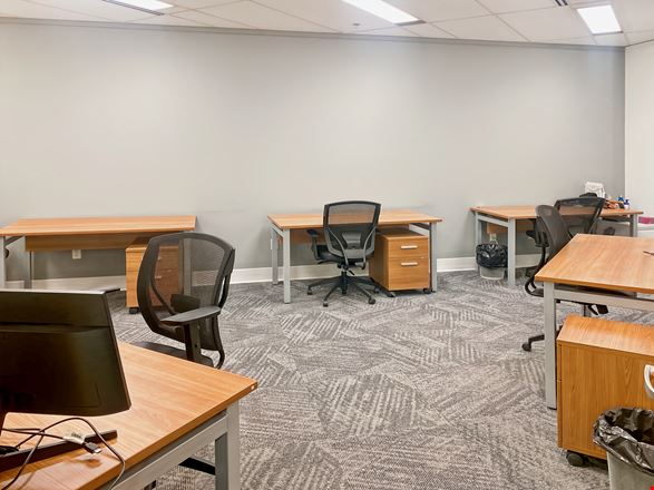 Regus - Calgary – Quarry Park