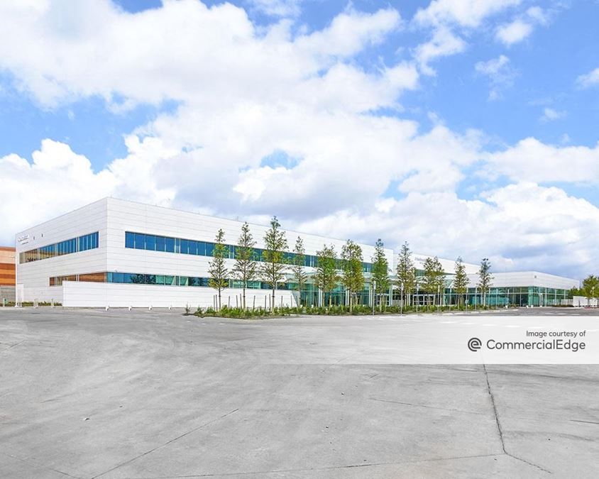 UT Southwestern Medical Center at RedBird 3450 West Camp Wisdom Road