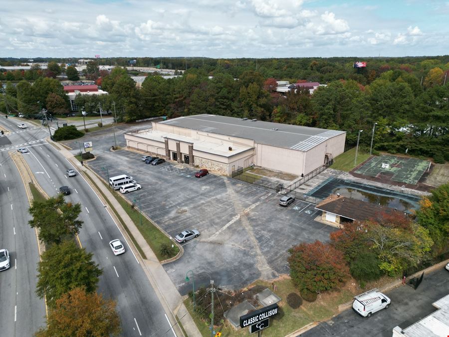 +/-27,940 SF - For Lease