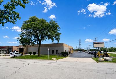 1786 W. Armitage Ct.,