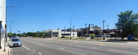 Photo of commercial space at 6017 North Western Avenue in Chicago