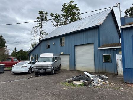 Photo of commercial space at 13780 S Macksburg Rd in Molalla