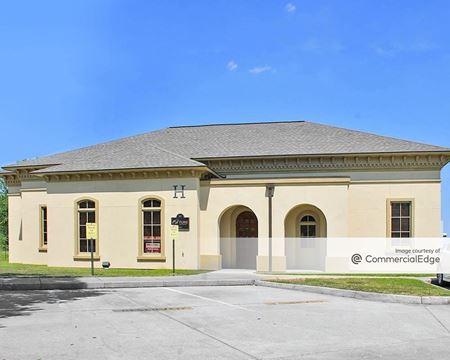 Office space for Rent at 4906 Ambassador Caffery Pkwy in Lafayette
