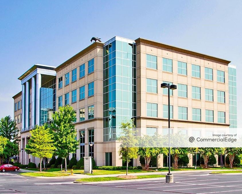 13840 Ballantyne Corporate Place, Charlotte, NC 28277 | CommercialCafe.com