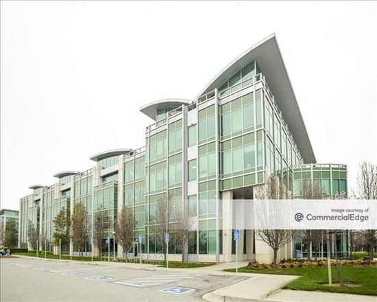 Pacific Shores Center - 2000 Seaport Blvd