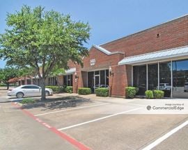 Richardson Drive Plaza