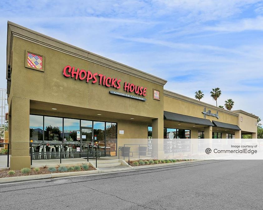 San Dimas Marketplace