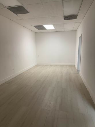 Freestanding Office/Retail