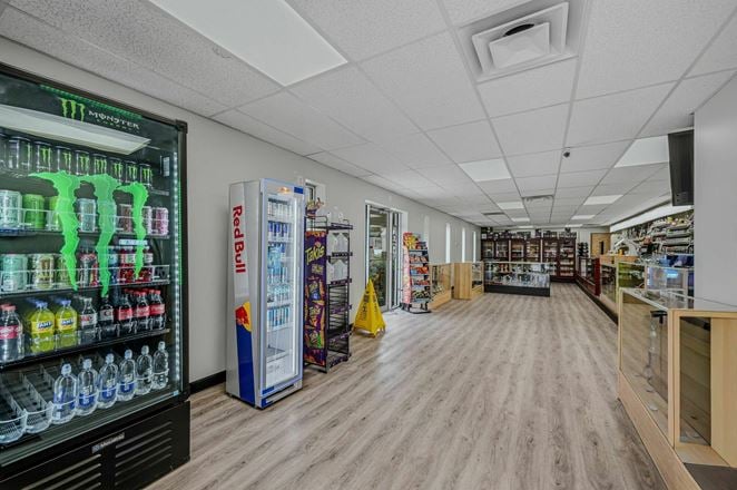 Gilpin Plaza - 3211-A Concord Pike, Wilm, DE
