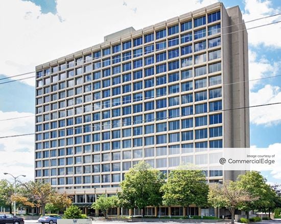 Watterson City Office Park - Watterson Towers