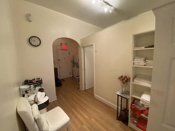 36 W 56th St