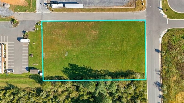 1.14 ACRE COMMERCIAL GROUND LEASE NEAR I-81