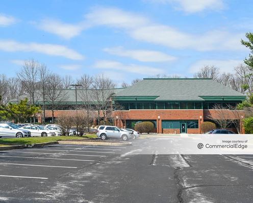 19 Campus Blvd