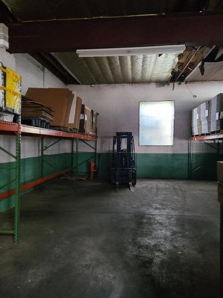 Photo of commercial space at 1825 Pennsylvania Ave in Linden