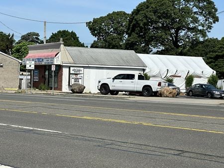 Photo of commercial space at 791 Middle Country Rd in Selden