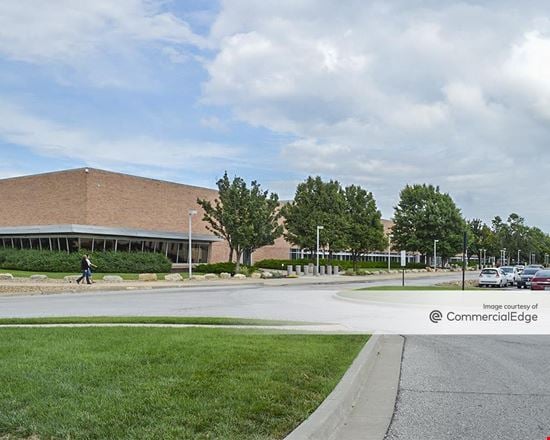 Summit Technology Campus - South Building